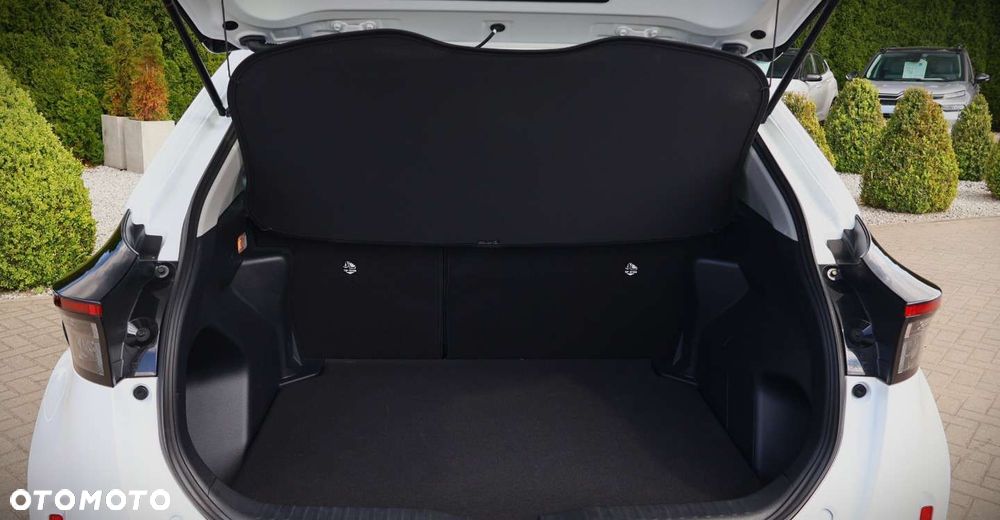 Toyota Yaris Cross - 21