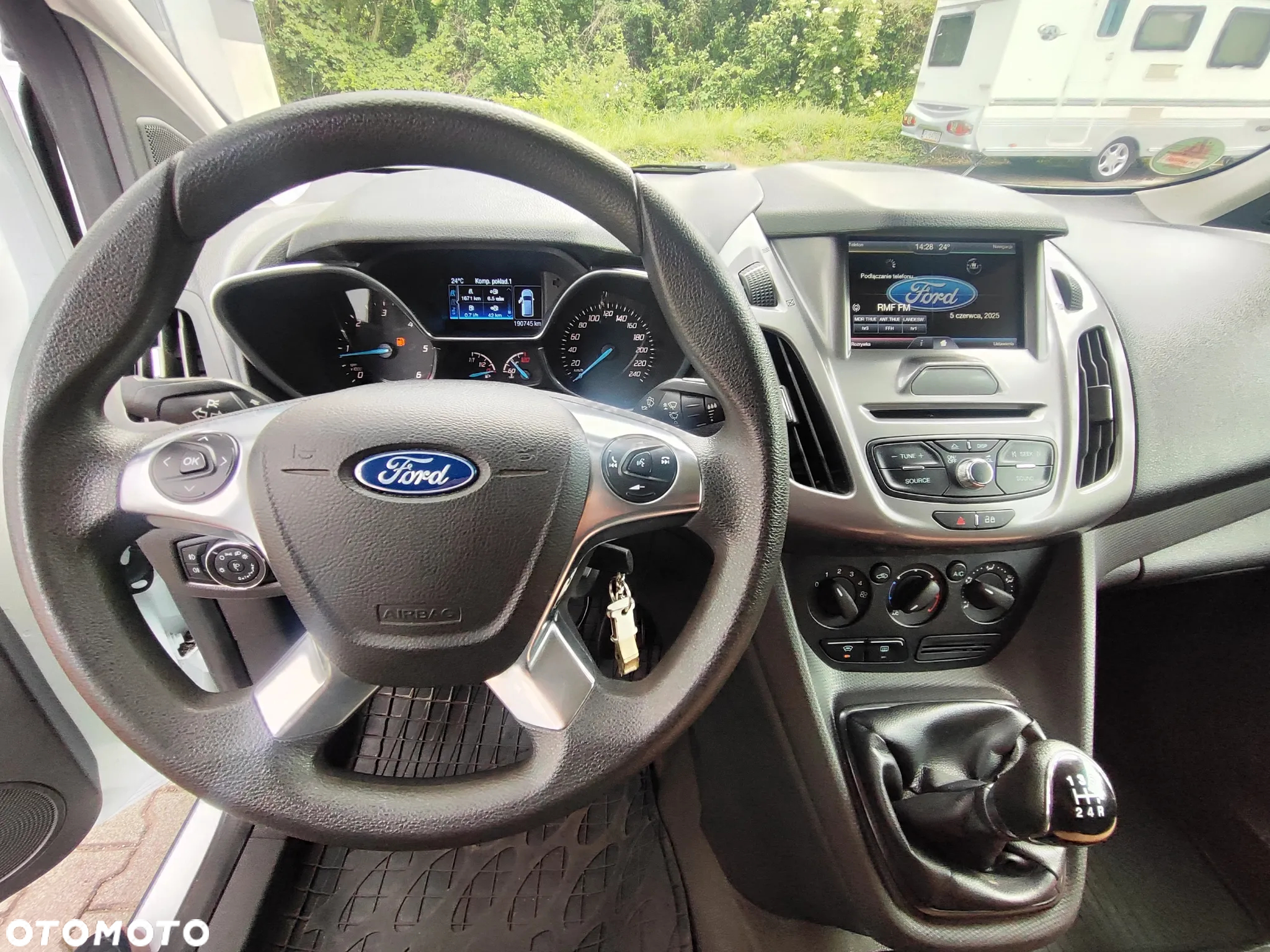 Ford Transit Connect - 10