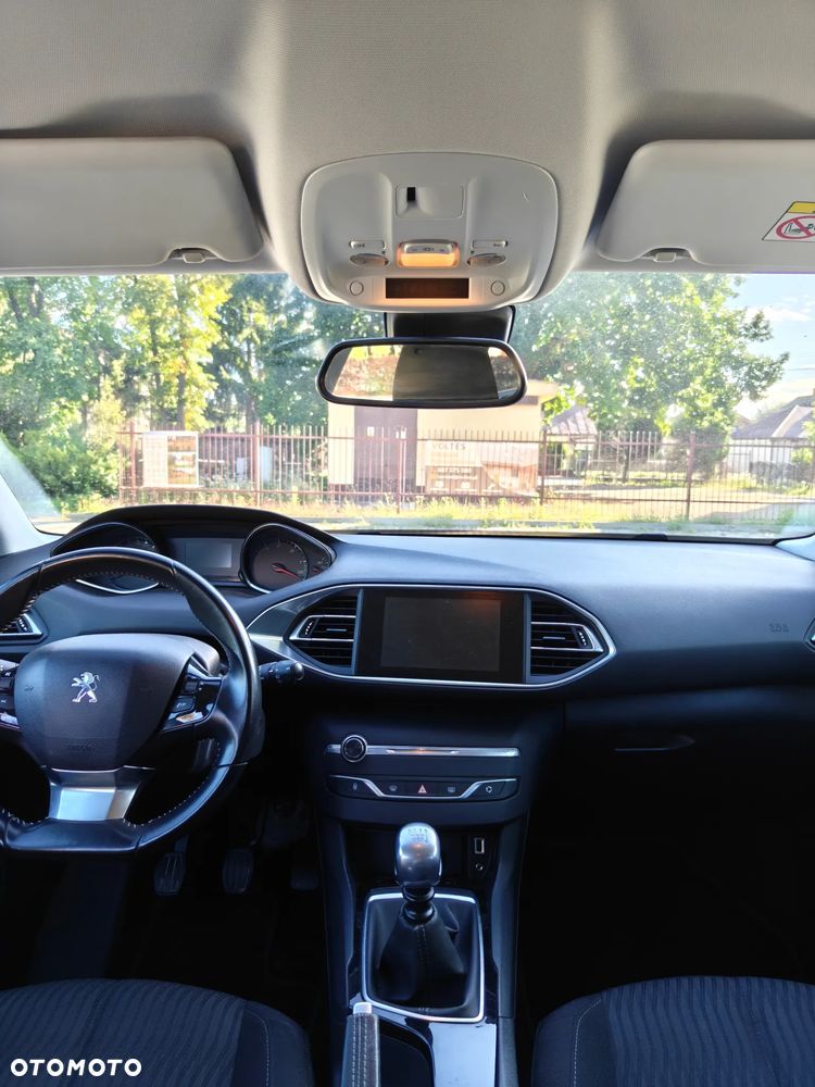 Peugeot 308 1.6 BlueHDi Active S&S - 11