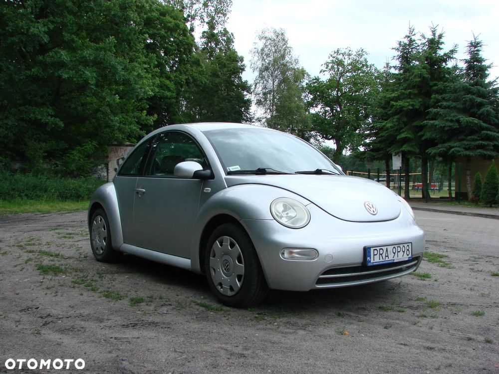 Volkswagen New Beetle - 3