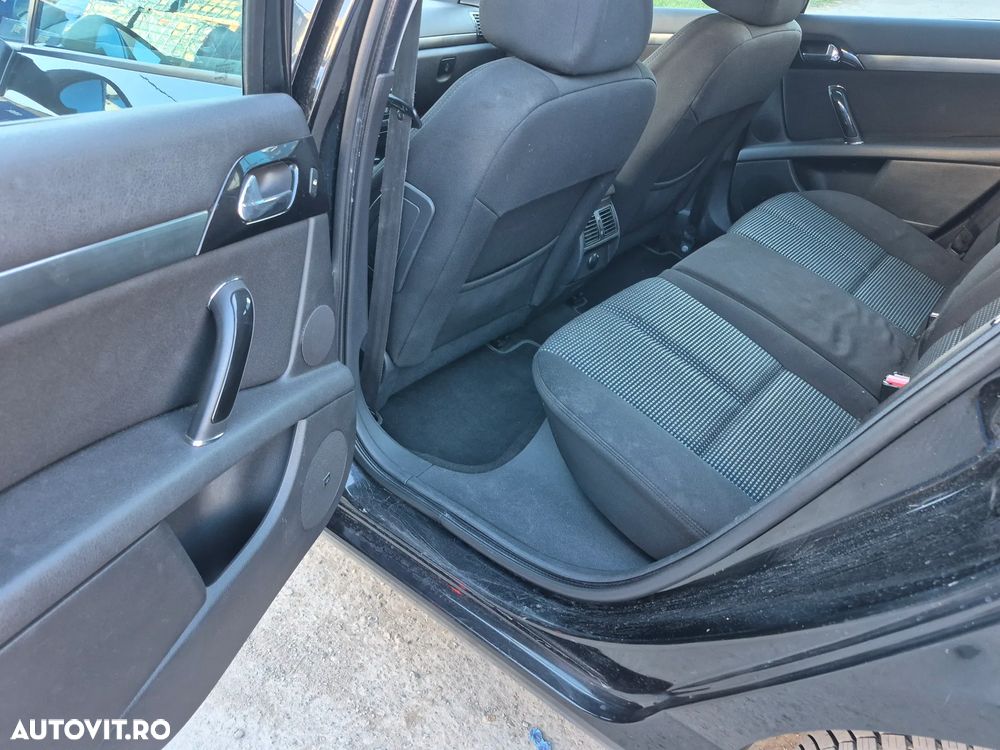 Peugeot 407 SW HDi 165 Automatik JBL - 15