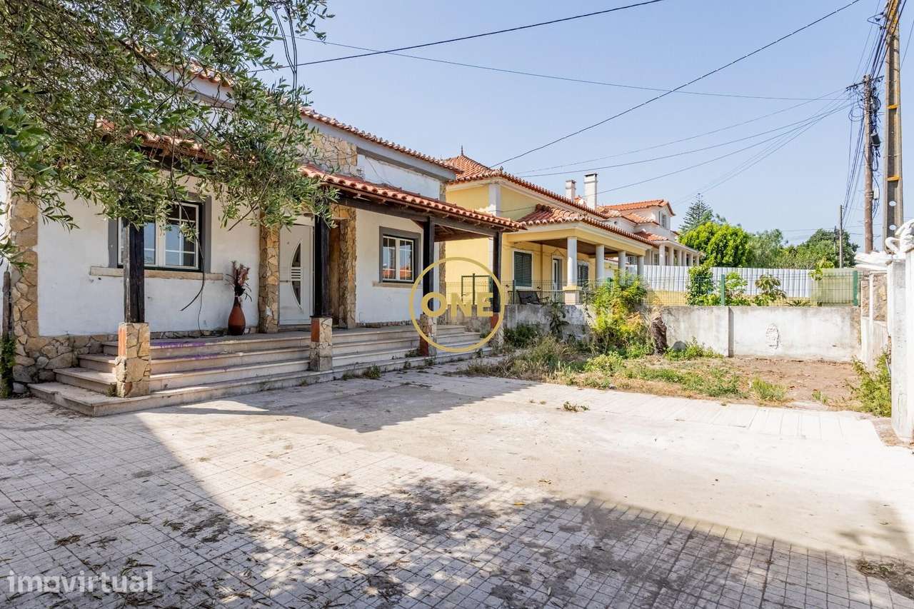 Moradia T3 para recuperação em Guerreiros, Loures — lote de 360 m2 - Grande imagem: 3/22