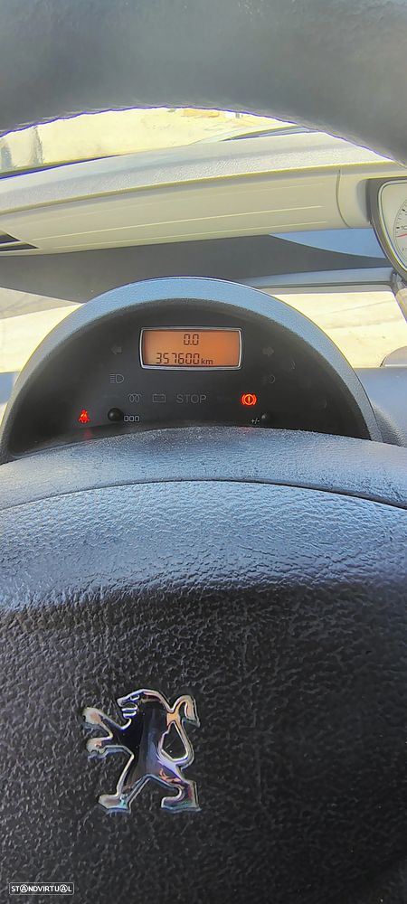 Peugeot 807 2.2 HDi Navteq - 5