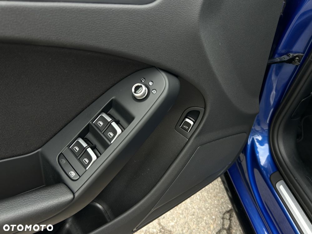 Audi A4 Avant 1.8 TFSI quattro S line Sportpaket - 17