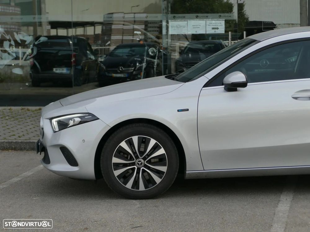 Mercedes-Benz A 250 Limousine e Style Plus - 15