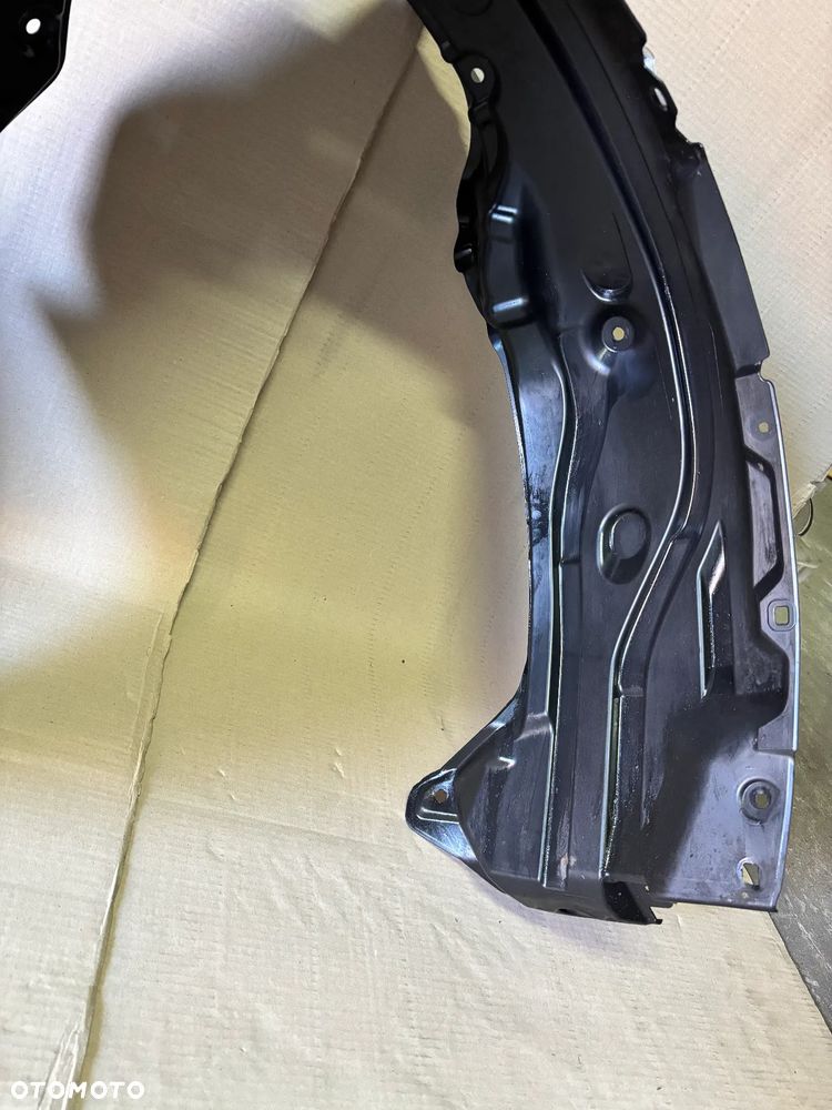Nadkole prawe lewe Toyota Corolla e21 LIFT 2023 - 6