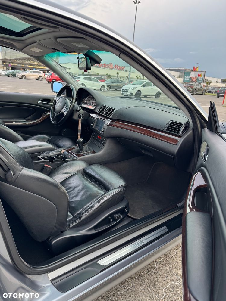 BMW Seria 3 330Ci - 23