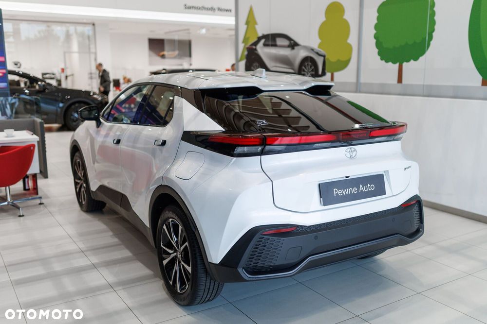 Toyota C-HR - 6
