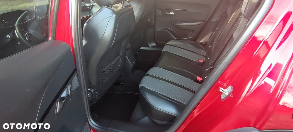 Peugeot 2008 1.5 BlueHDi GT Line S&S EAT8 - 15