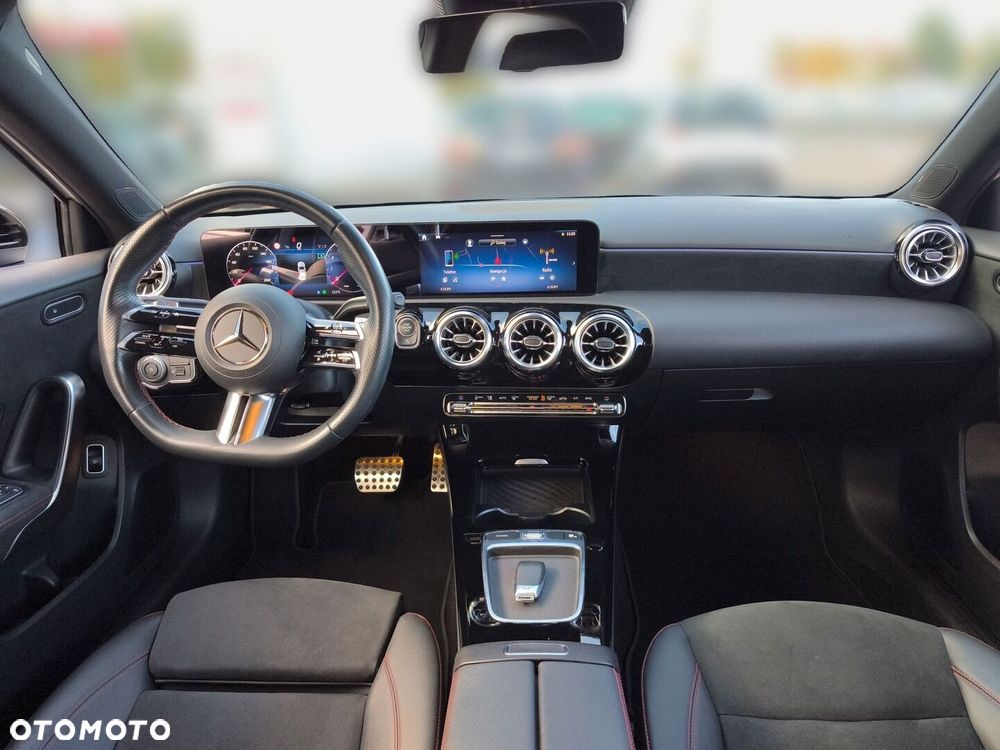 Mercedes-Benz Klasa A 2022