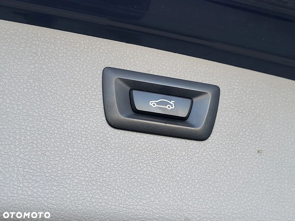 BMW Seria 3 - 17