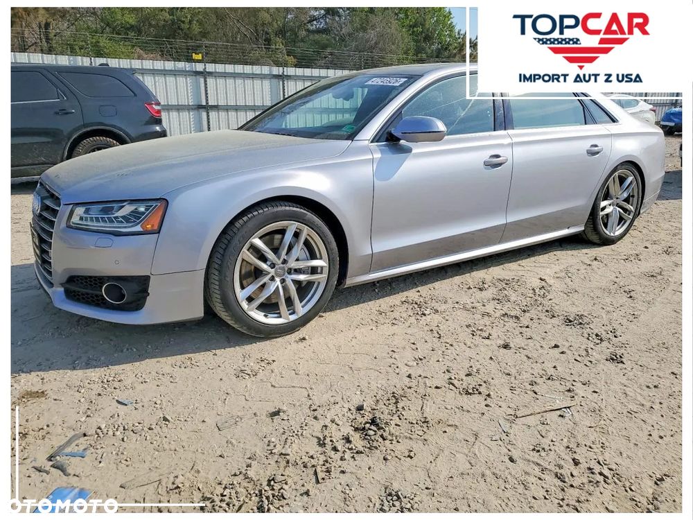 Audi A8 - 1