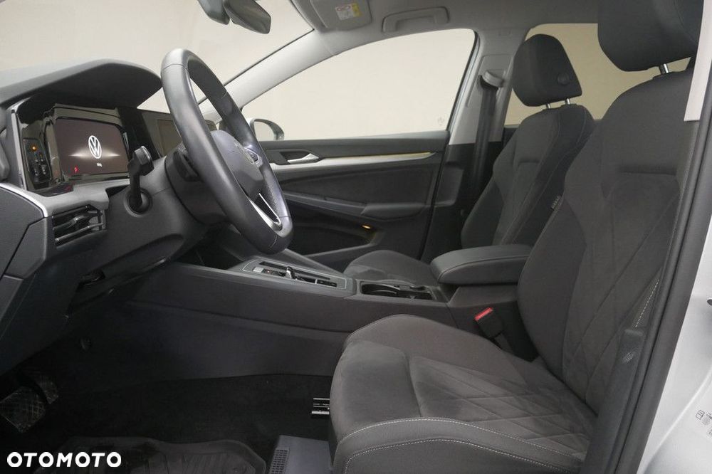 Volkswagen Golf Variant 1.5 eTSI EVO Life DSG - 12