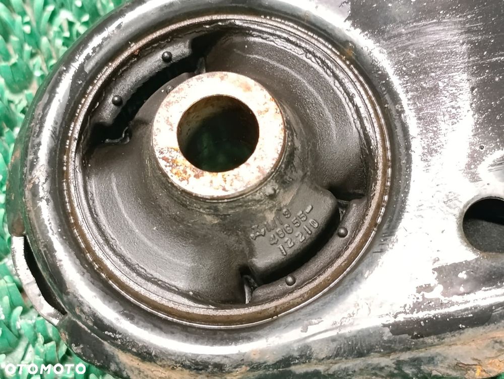 LEXUS CT 1.8h 14-21r  Wahacz Przód Prawy Lewy - 3