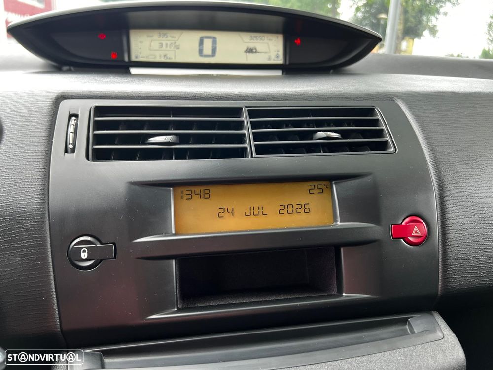 Citroën C4 1.6 HDi FAP VTR - 14
