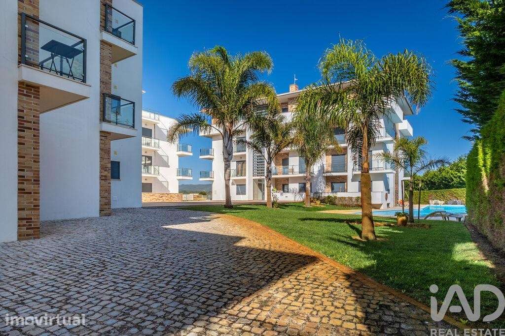 Apartamento T2 em São Martinho do Porto de 93,00 m2