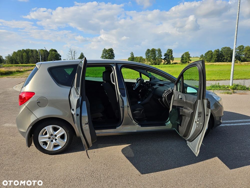 Opel Meriva 1.4 T Cosmo - 14