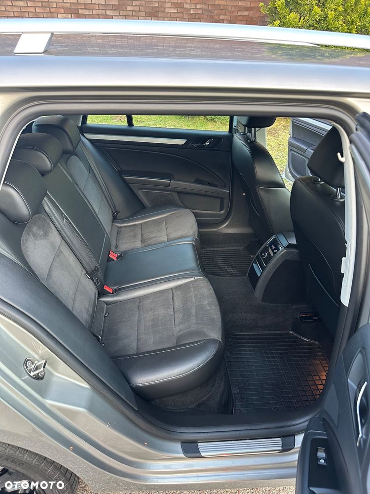 Skoda Superb 2.0 TSI DSG Exclusive - 31