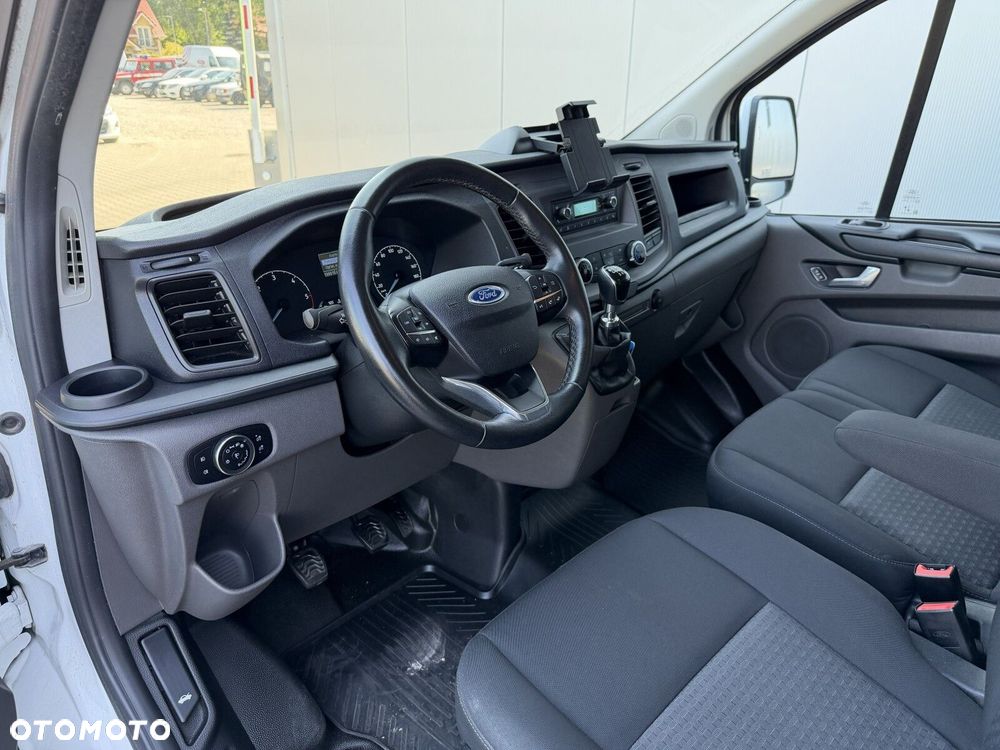 Ford transit-custom - 11