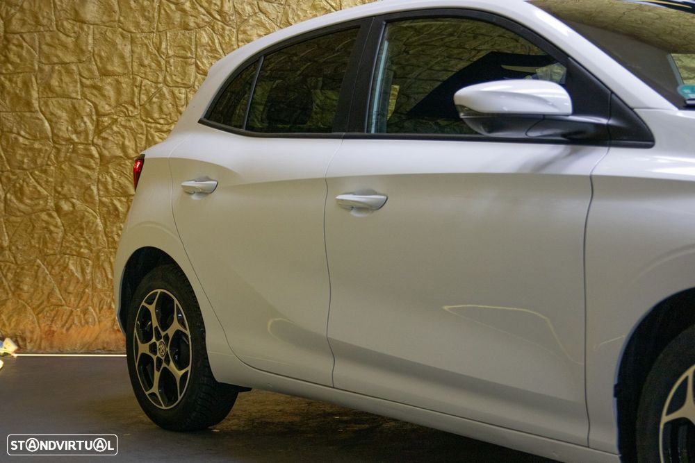 MG MG3 1.5 L Hybrid+ Luxury - 32