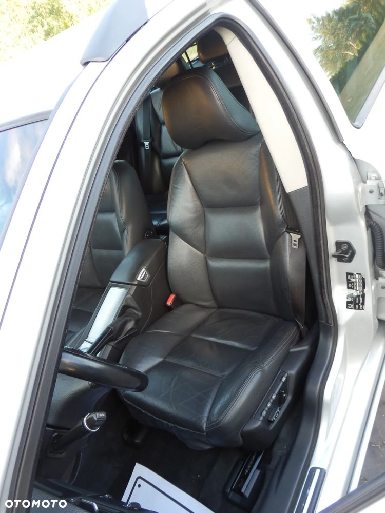 Volvo V70 2.4 Summum - 11