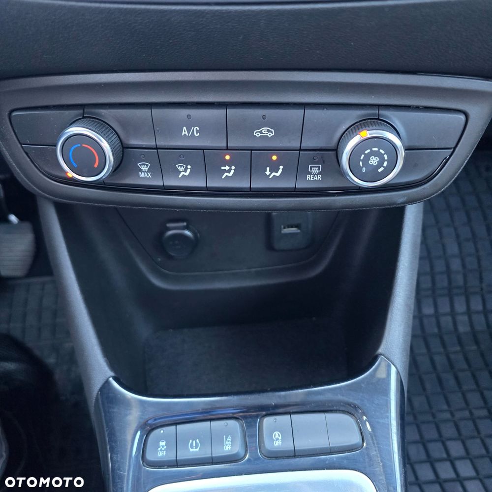 Opel Crossland 1.2 T Edition - 17