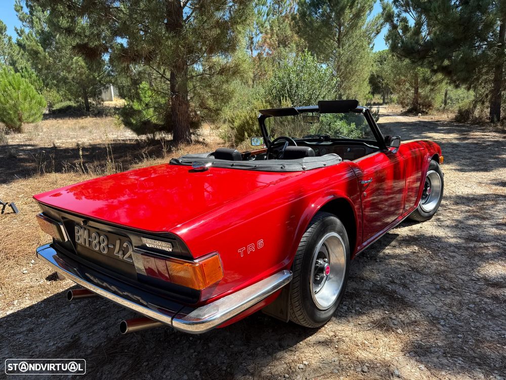 Triumph TR6 - 23