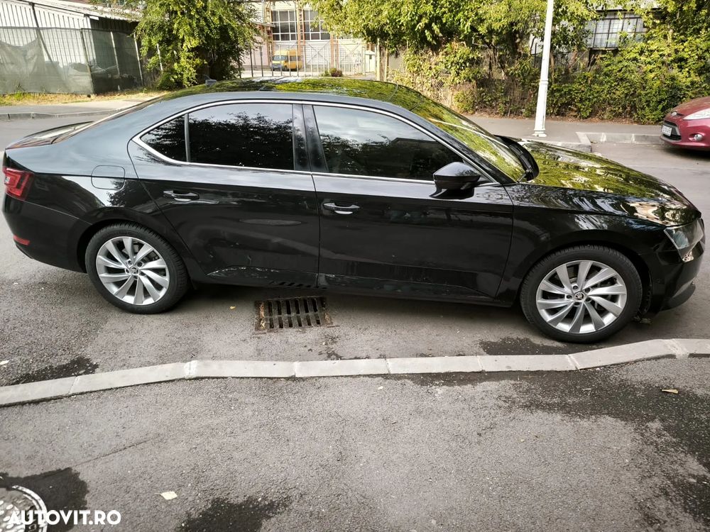 Skoda Superb 2.0 TSI DSG 4X4 Style - 7