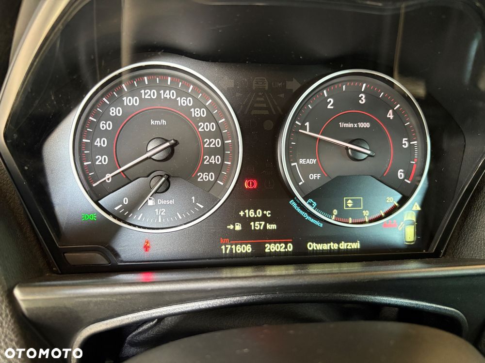 BMW Seria 1 116d Sport Line - 9