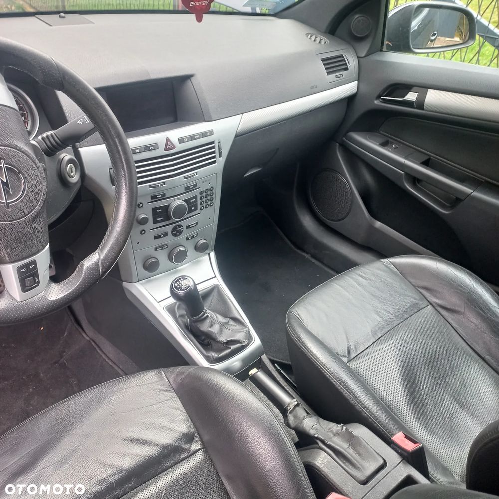 Opel Astra 1.9 CDTI Sport - 10