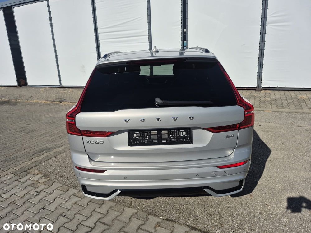 Volvo XC 60 B4 D Geartronic RDesign - 19