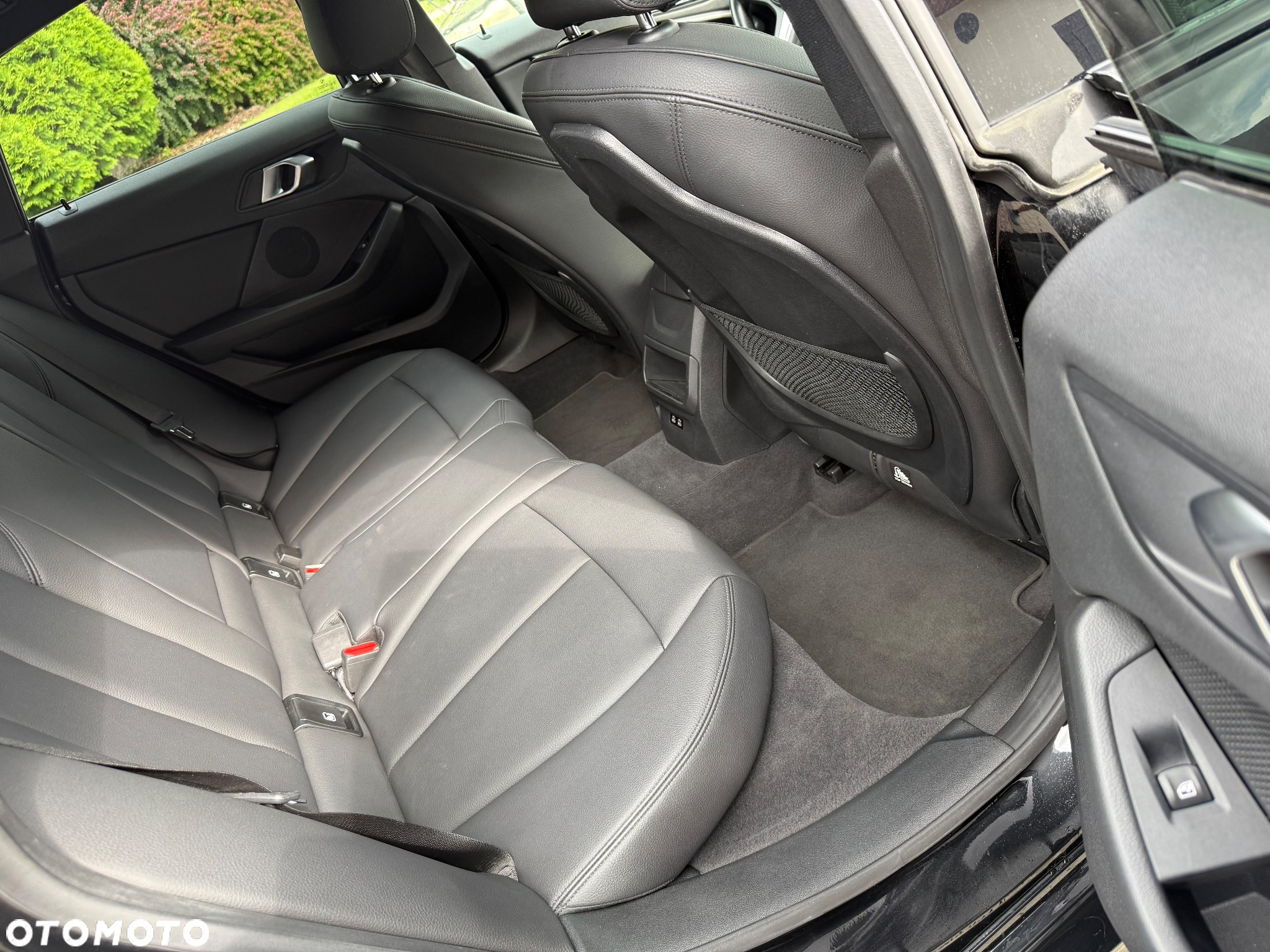 BMW Seria 2 220d xDrive M Sport - 28
