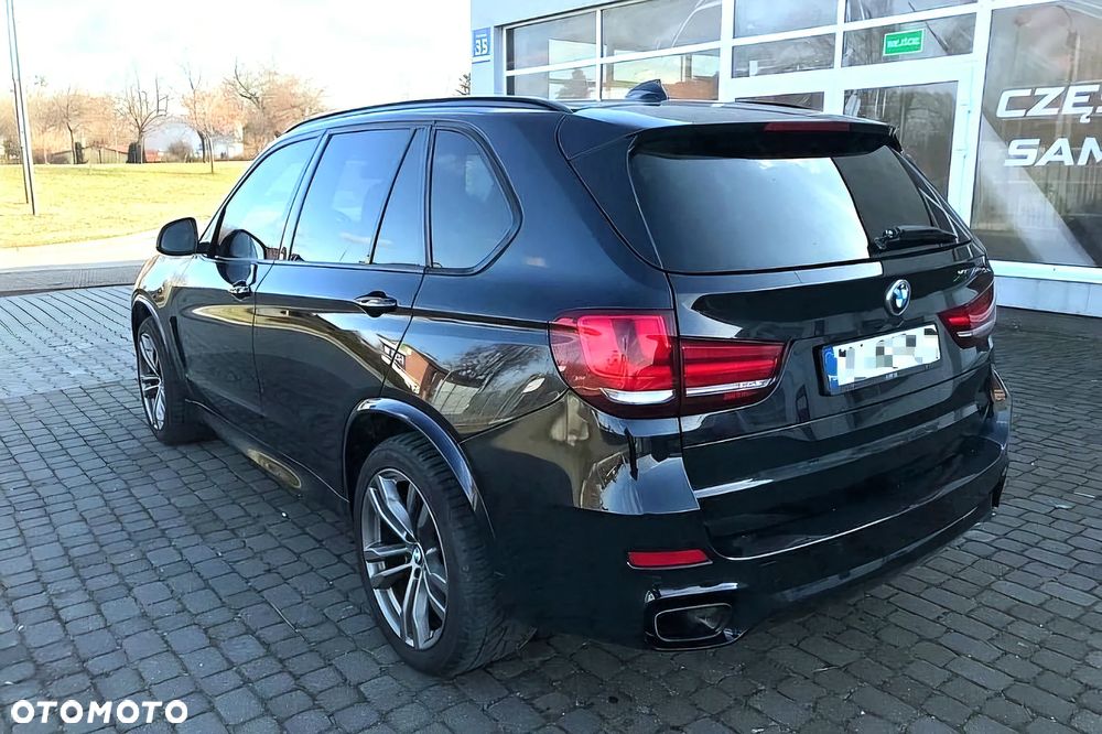 BMW X5 M M50d - 10