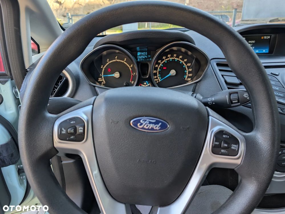 Ford Fiesta - 6