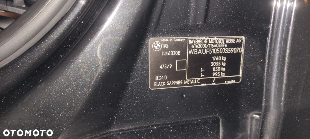 BMW Seria 1 120i - 11