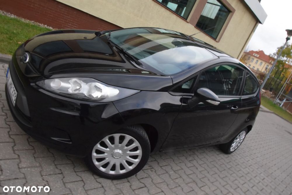 Ford Fiesta - 35