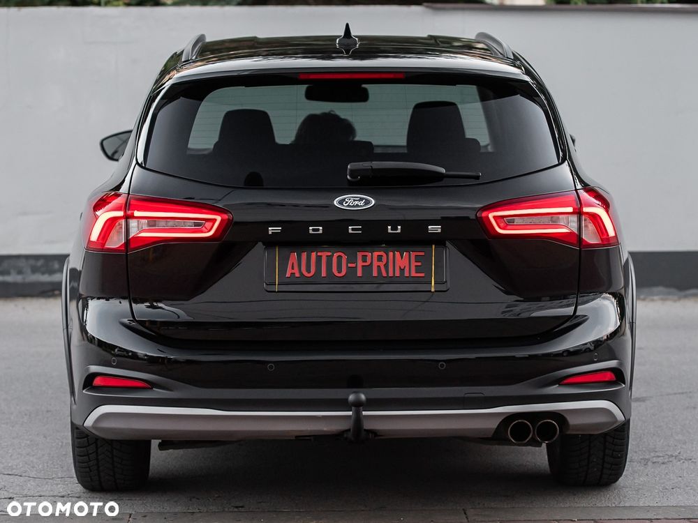 Ford Focus SW - 11