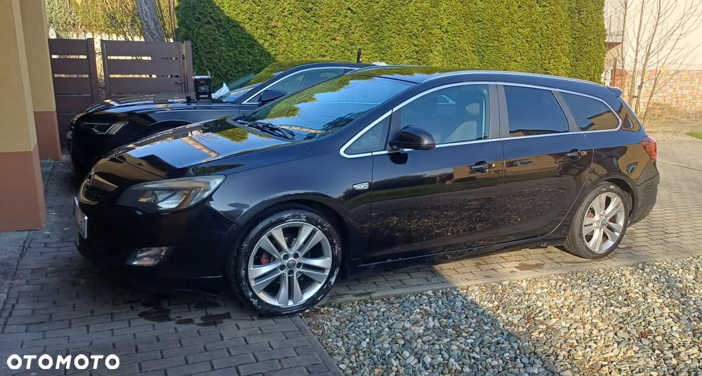Opel Astra 1.4 T Sport S&S - 1