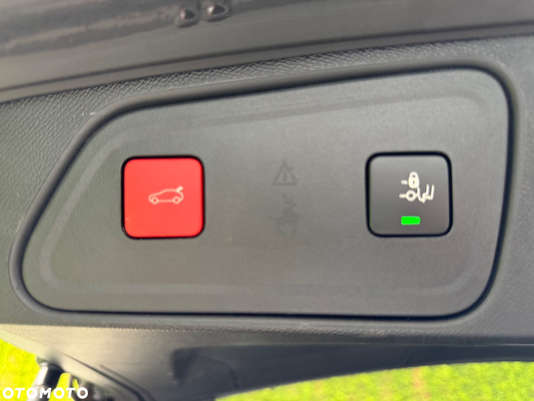 Peugeot 3008 1.5 BlueHDi Allure Pack S&S EAT8 - 31