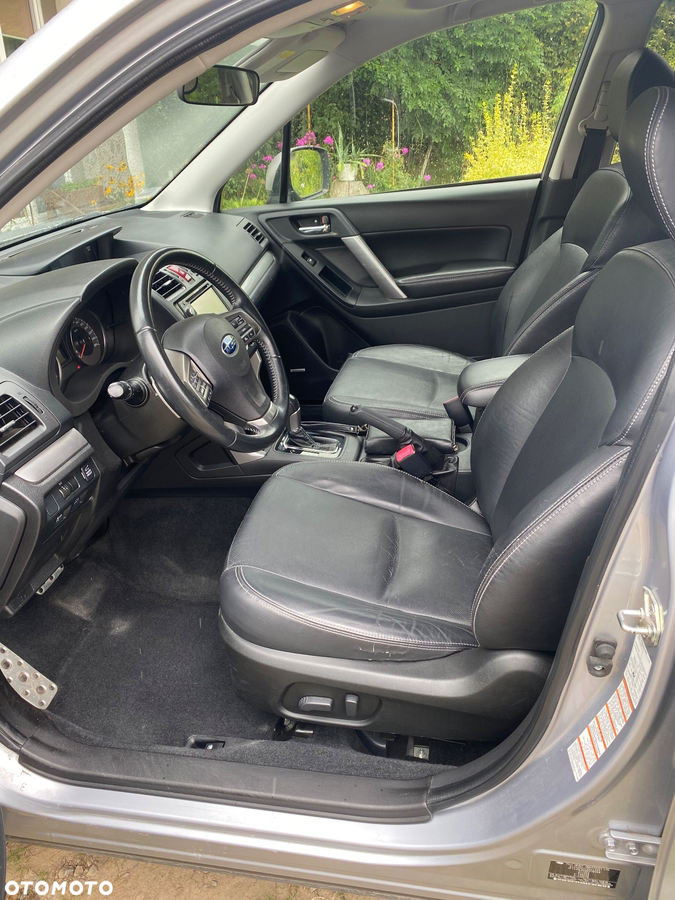 Subaru Forester 2.0 XT Platinum Lineartronic - 12