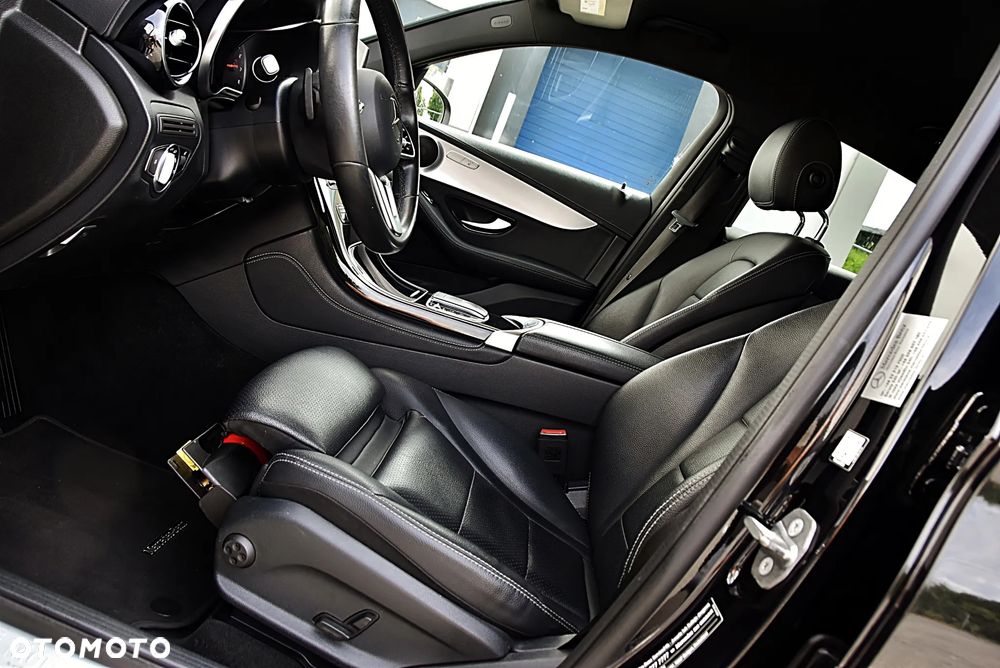 Mercedes-Benz GLC 200 4Matic 9G-TRONIC - 18