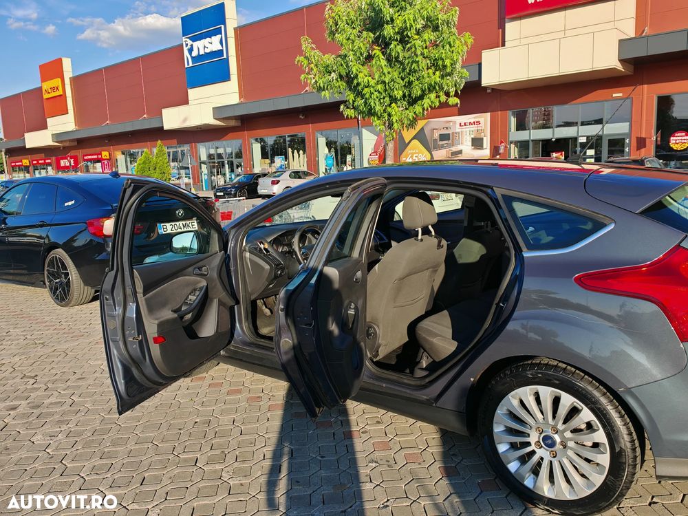 Ford Focus 1.6 TDCI DPF Trend - 11