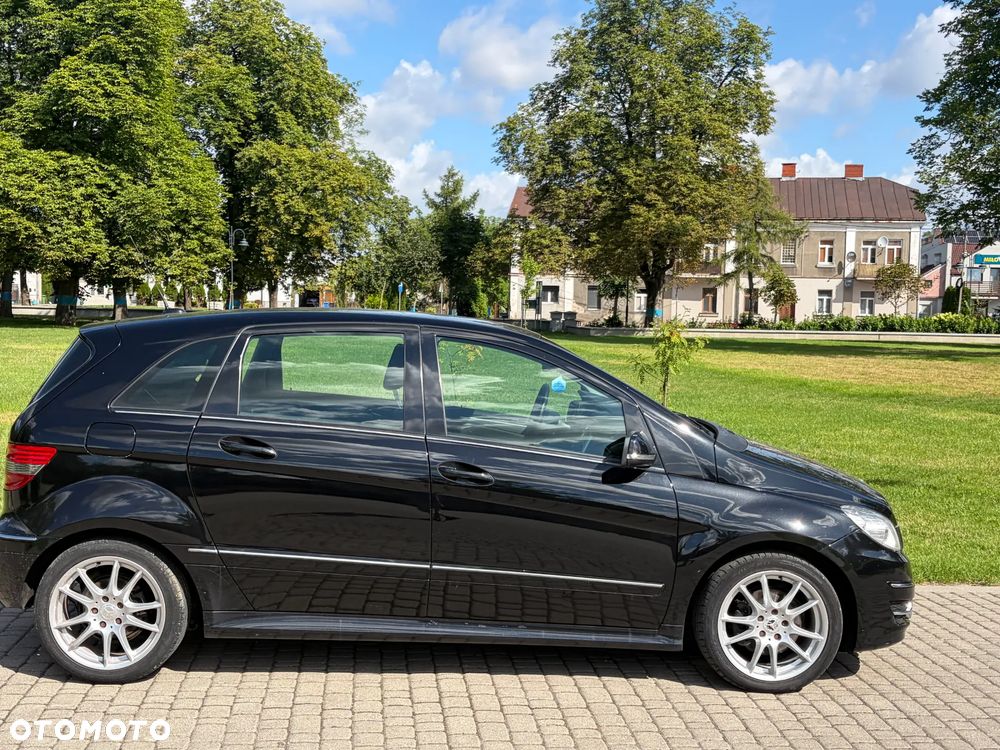 Mercedes-Benz Klasa B 180 CDI DPF - 23