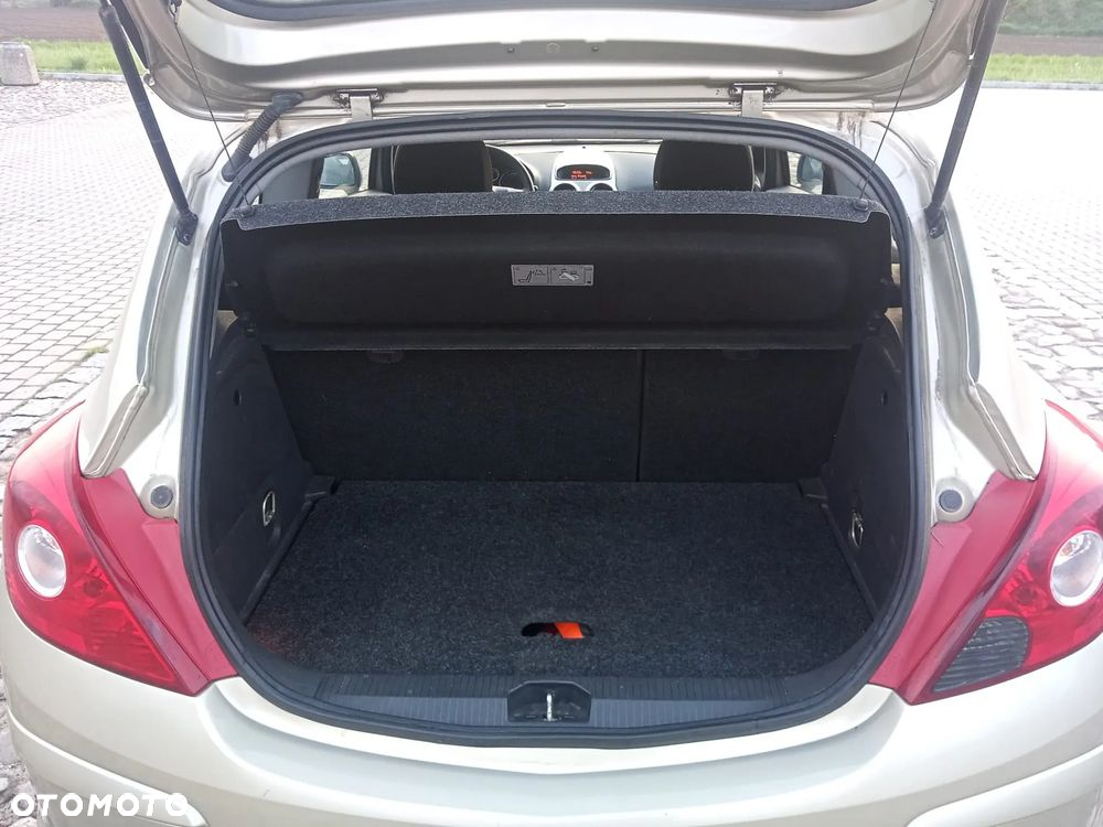 Opel Corsa - 9