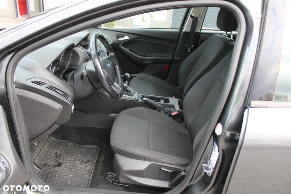Ford Focus - 15