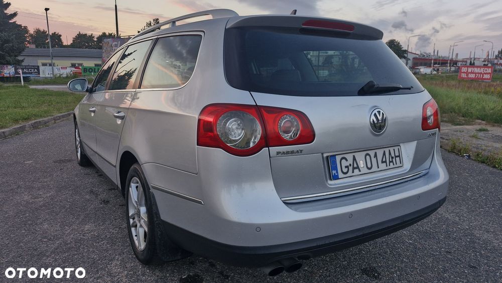 Volkswagen Passat - 2