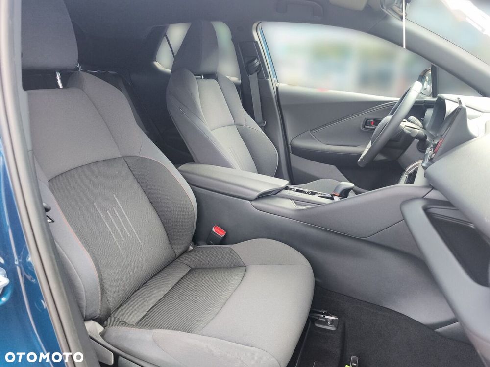 Toyota C-HR 2.0 Hybrid Dynamic Force Style - 11