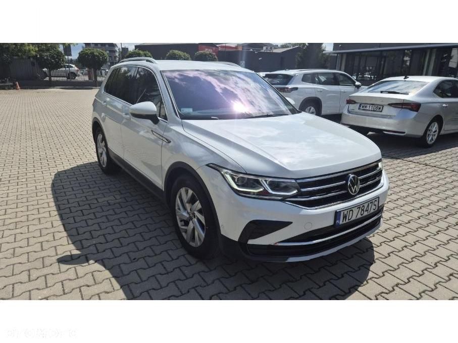 Volkswagen Tiguan - 5