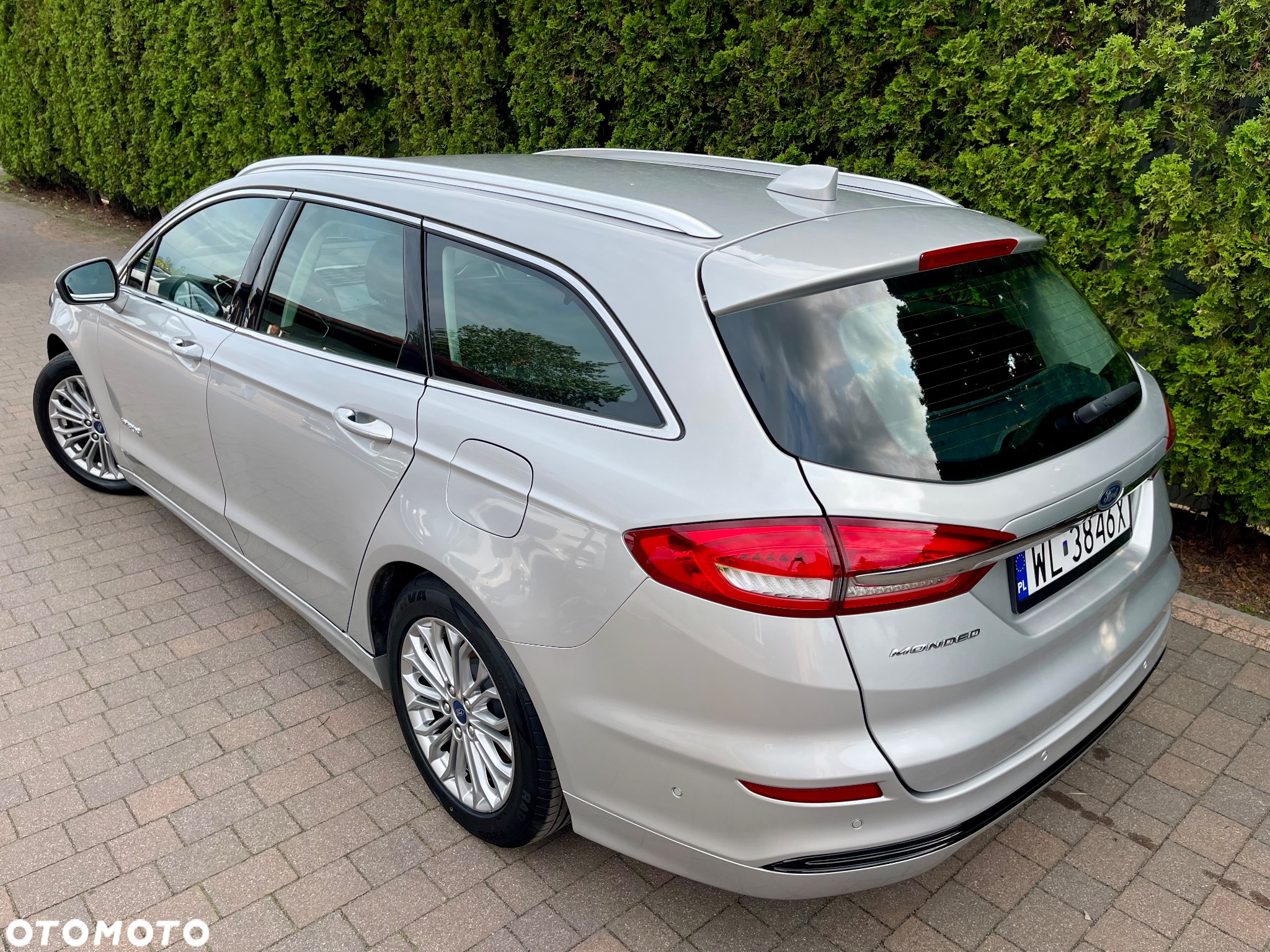 Ford Mondeo 2.0 Hybrid Titanium - 12