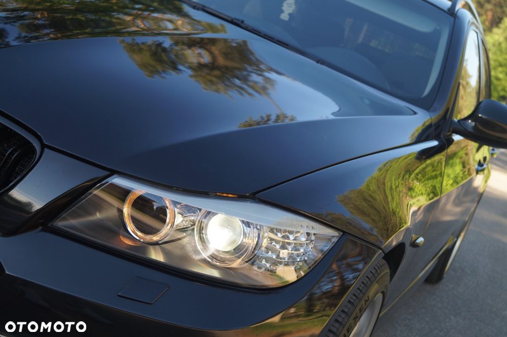 BMW Seria 3 320d - 8